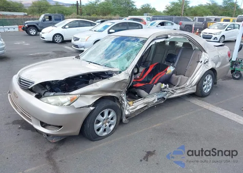 2005 Toyota Camry Le V6/Xle V6 from USA, damaged, VIN JTDBF30K150158395